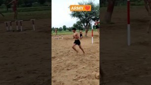 '3 powerful ways PRO Athletes Run faster for longer #running #fitness #army #viral #1600m'