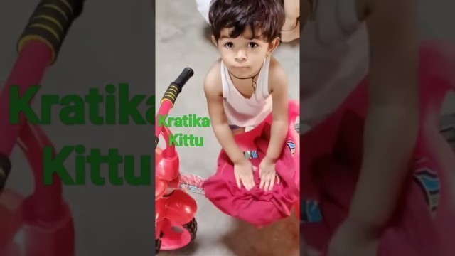 'Kittu Apni Bike saaf kar rahi hai #shorts #short #shortvideo #youtubeshorts'