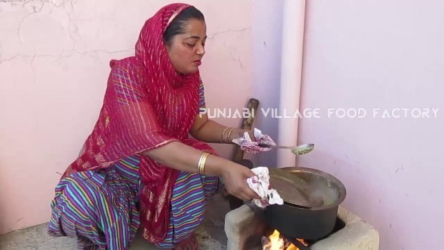 'White chicken korma | chicken korma | shahi white chicken korma | punjabi village life'