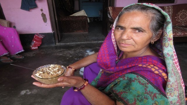 'Bread ka Halwa ❤ Bread Halwa ❤ Grandma style Recipe ❤ Punjabi Village Bread ka Halwa'