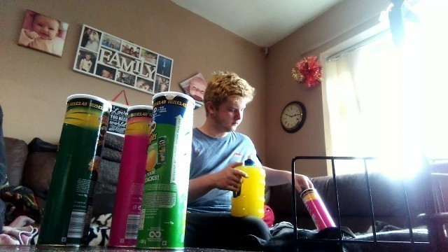 'Ben attempts to do the beard meets food pringles challenge'