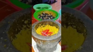 'Khmer Food | Cooking Spicy Fried Snails ឆាក្តៅខ្យង #foodwithpathom #husbandcooking'