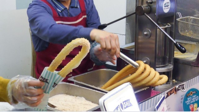 'Very Long Churros, Unusual. Seen in Seoul. Korea Street Food'