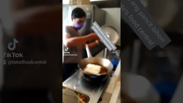 '1st video toto\'s food central pancit bilao...daily available