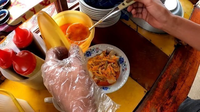 'NGINCER KUPAT TAHU CICURUG SUKABUMI KETEMUNYA KUPAT SAYUR - INDONESIAN STREET FOOD'