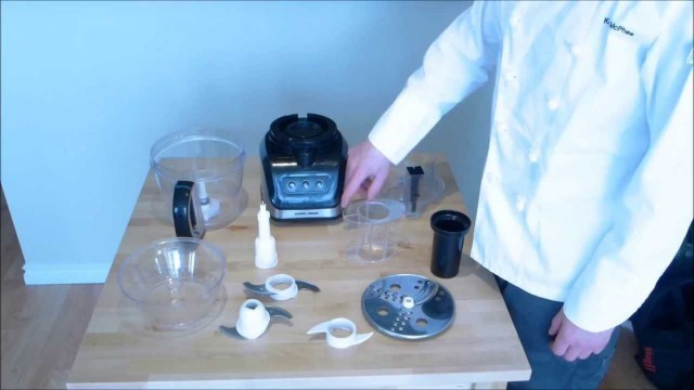 'How to assemble and use a food processor'