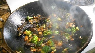 'American Wok Hei: Stir Frying on an Electric Stove (in a Cast Iron Wok)'