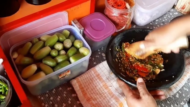 'UNIK !!! TAHU GEJROT PAKAI BELIMBING SAYUR !!! INDONESIAN STREET FOOD'