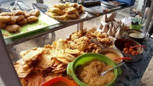 '4 JAM JUALAN LUDES 200 BUNGKUS NASI UDUK !!! INDONESIAN STREET FOOD'