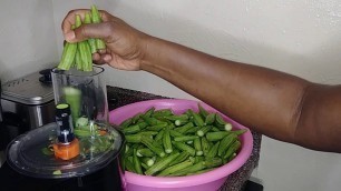 'How to Finely Chop Okra Using The Dicing Disc of your Food Processor.'