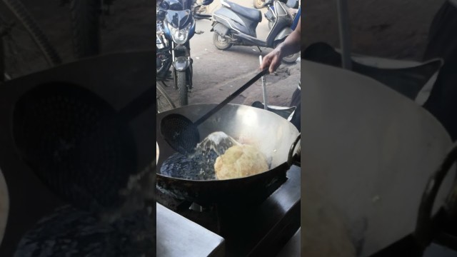 'Frying Giant Puri! | Indian Street Food'