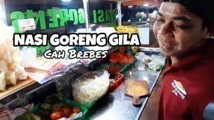 'NASI GORENG GILA ?!? CRAZY FRIED RICE - INDONESIAN STREET FOOD'