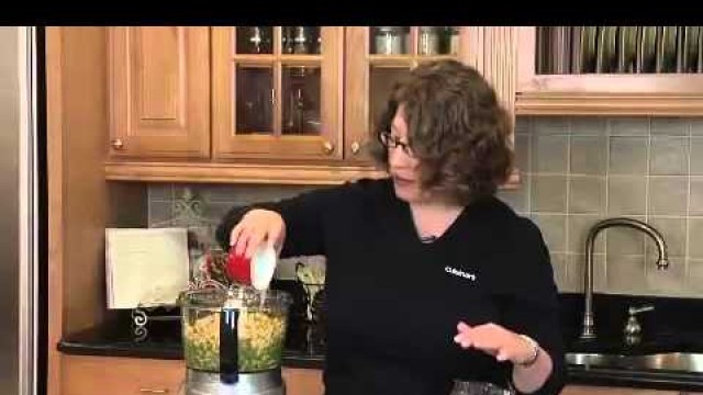 'Cuisinart Elite Collection 12-Cup Food Processor (FP-12DC) Demo Video'