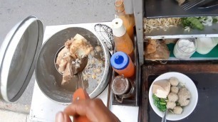 'TERNYATA GROGOTIN TULANG ITU ENAK !! INDONESIAN STREET FOOD'