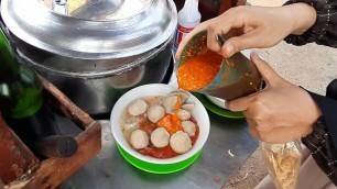 'HARGANYA RP. 15 RIBU !!! SEHARI JUAL 200 MANGKOK BAKSO - INDONESIAN STREET FOOD'