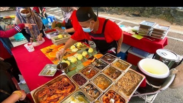 'MALAYSIAN STREET FOOD - Friendliest Nasi Lemak Seller in KL | Nasi Lemak Sembilan Sudu'