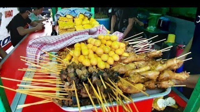 'WARUNG RAJA KREMES !! INDONESIAN STREET FOOD CRISPY FRIED SATAY'