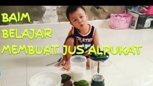 'Baim Belajar Cara Membuat Jus Alpukat Dengan Blender Food Processor Vienta Flexie | Video Anak Lucu'