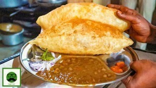 'Sabse Favourite Chole Bhature & Rabri Malpua | Mumbai Street Food'