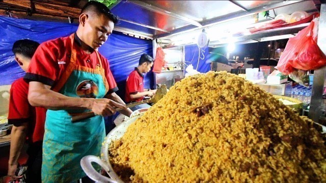 'Indonesian Street Food - HUGE Indonesian Goat Fried Rice | CRAZY Street Food in Jakarta, Indonesia'