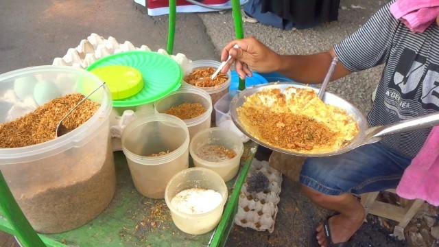 'KERAK TELOR KHAS BETAWI ADA DI MAKASSAR | INDONESIAN STREET FOOD'