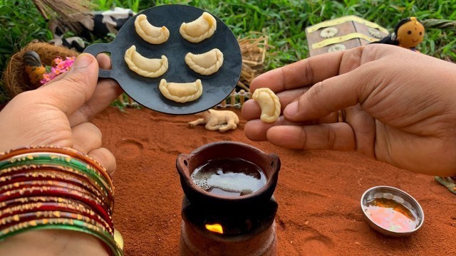 'Miniature Gujiya Recipe | Mini Real Cooking | Sooji Mawa Gujiya | How To Make Mawa At Home From Milk'