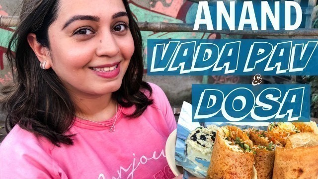 'Mumbai Street Food - Anand DOSA, VADA PAV at Vile Parle | Indian street food'