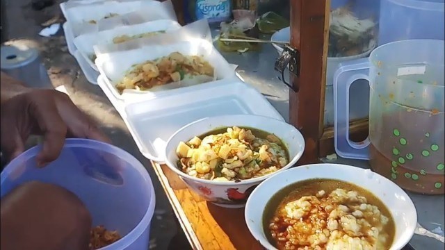 'PAGI PAGI SUDAH ANTRI!!! BUBUR AYAM - INDONESIAN STREET FOOD'