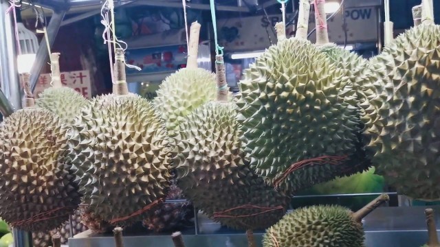 'VLOG :Jalan Alor Night Market, KL Malaysia | Berryduchess'