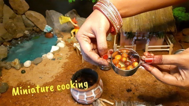 'MINIATURE COOKING SWEET GULAB JAMUN|MINI FOOD COOKING|TINY FOOD VILLAGE COOKING| MINI GULAB JAMUN'