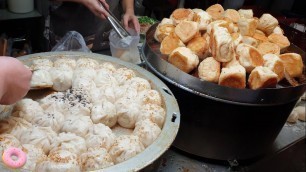 'Fresh Frying Dumpling Bun : Shilin night market - Taiwan Taipei street food'