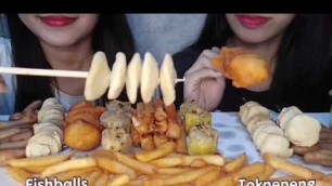 'ASMR FILIPINO STREET FOODS *FISHBALL, KIKIAM, KWEK KWEK, TOKNENENG, FRENCH FRIES, SIOMAI* MUKBANG'