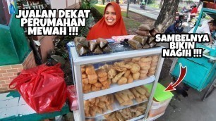 'SAMBELNYA BIKIN NAGIH !!! JUALANNYA DEKAT PERUMAHAN MEWAH - INDONESIAN STREET FOOD'