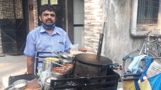 'Mumbai Man selling Dosa on Cycle From 25 years|| Indian Street Food'