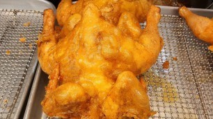 '옛날통닭 Tongdak / Korean deep frying Chicken / Korean Street Food'