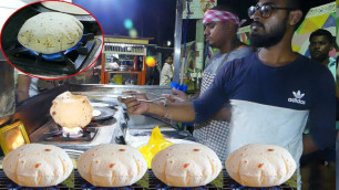 'Phulka Making Skills   Indian Street Food   Mumbai Street Food'