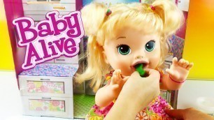 'BABY ALIVE Baby Doll Super Snacks Snackin Sara Eats Play Doh and Playdough Poop Toy Video'