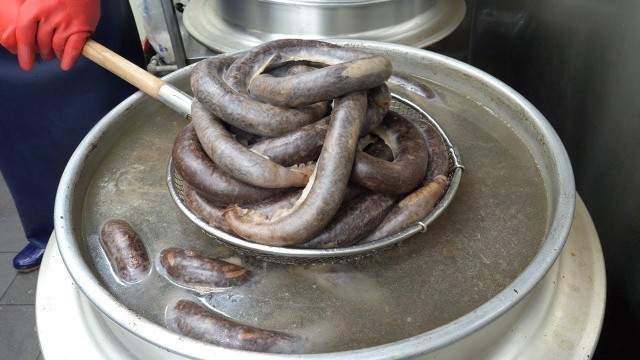 '매일 직접 만드는 수제 순대, 3500원 / handmade korean sausage - korean street food'