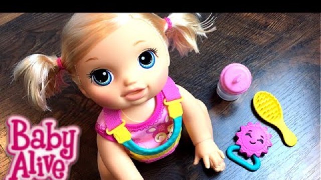 'New Crawling Baby Alive Go Bye-Bye Blonde Doll Opening and Feeding'