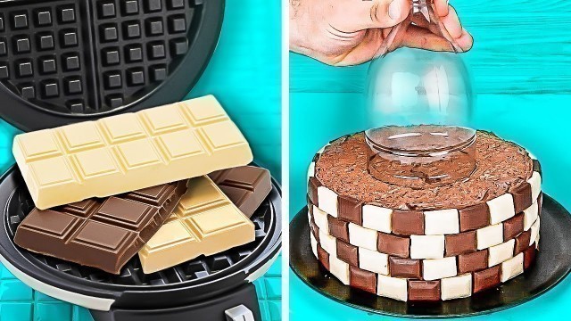 '25 Chocolate Treats Anyone Can Make || Dessert Decorating Ideas by 5-Minute Recipes!'