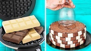 '25 Chocolate Treats Anyone Can Make || Dessert Decorating Ideas by 5-Minute Recipes!'