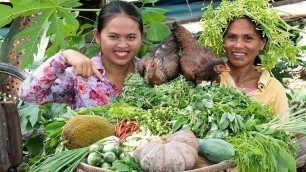 'Yummy Kor Kou Poultry Mixed Natural Vegetable Soup - Cooking Khmer Traditional Soup with Chicken'