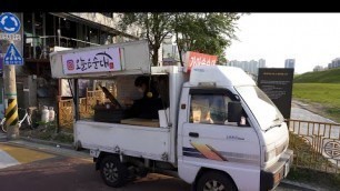 'Korean street food Sundae Food Truck Uncle  대박났죠~ 매일 완판되는 순대트럭이 있다?!  오늘은순대 순대트럭 아저씨 - 한국길거리음식'