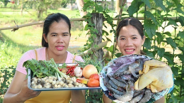 'Chicken And Shrimp Tom Yum  Recipe -  Cooking Spicy Tom Yum Soup  - Khmer Food TV'