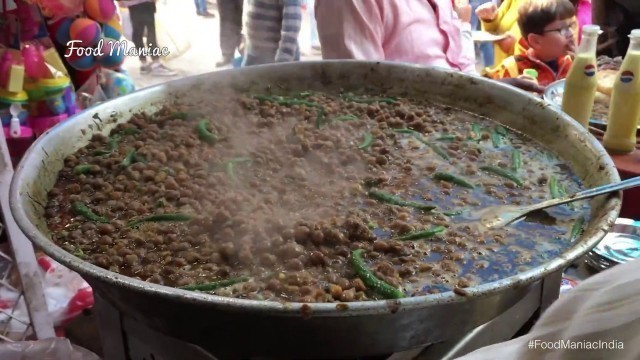 'Punjabi Chhole Bhature | Indian Street Food | Delhi Street Food Video By Food Maniac'