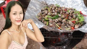 'How To Prepare Roasted Clams In Aluminum Foil Recipe | Khmer cuisine | Thyda Cooking TV |'