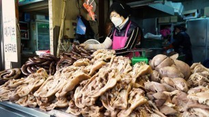 'Amazing Scale!!! Blood Sausage Sundae, Pig Intestine / Korean Street Food'