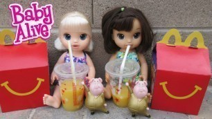 'BABY ALIVE Riley & Mallory Eat McDonalds For The First Time!'