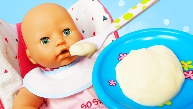 'Baby Annabell doll goes for a walk. Baby Alive feeding toy food. Doll food for baby dolls.'