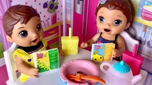 'Baby alive video feeding LUKE and LILLI pears and green veggies'